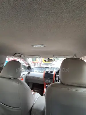 Toyota Axio 2012 Pearl