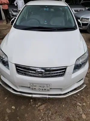 Toyota Axio 2012 Pearl