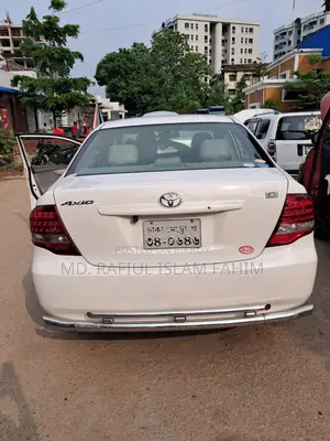 Toyota Axio 2012 Pearl