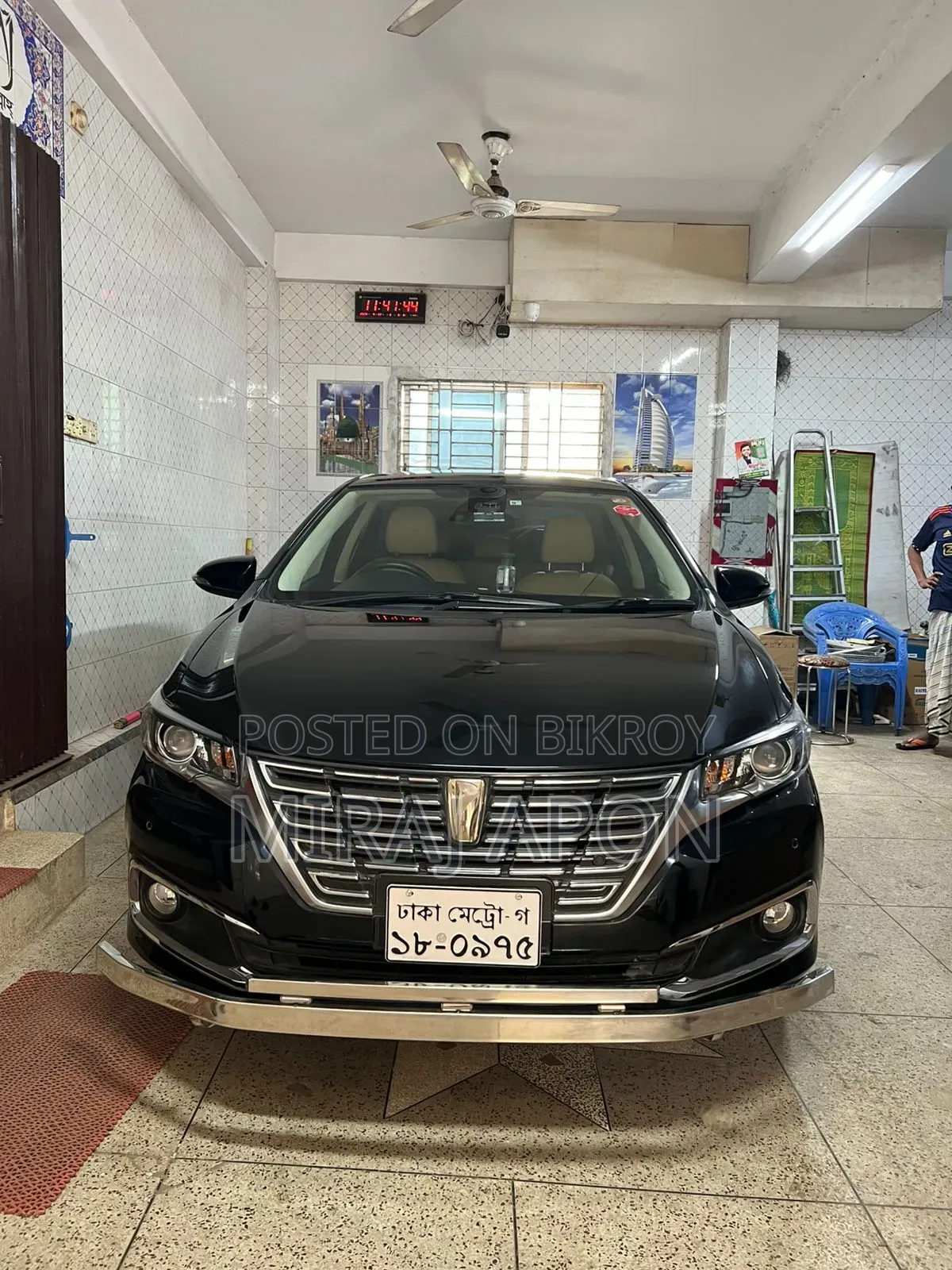 টয়োটা প্রিমিয়ো ২০১৮ কালো
