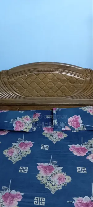 Five feet and seven feet semi-box bed for sale with mattress and quilt