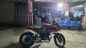 Bajaj Pulsar 150 2015 Red