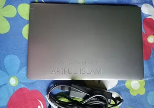 Laptop Lenovo IdeaPad 320 8GB Intel Core I3 HDD+SSD 512GB