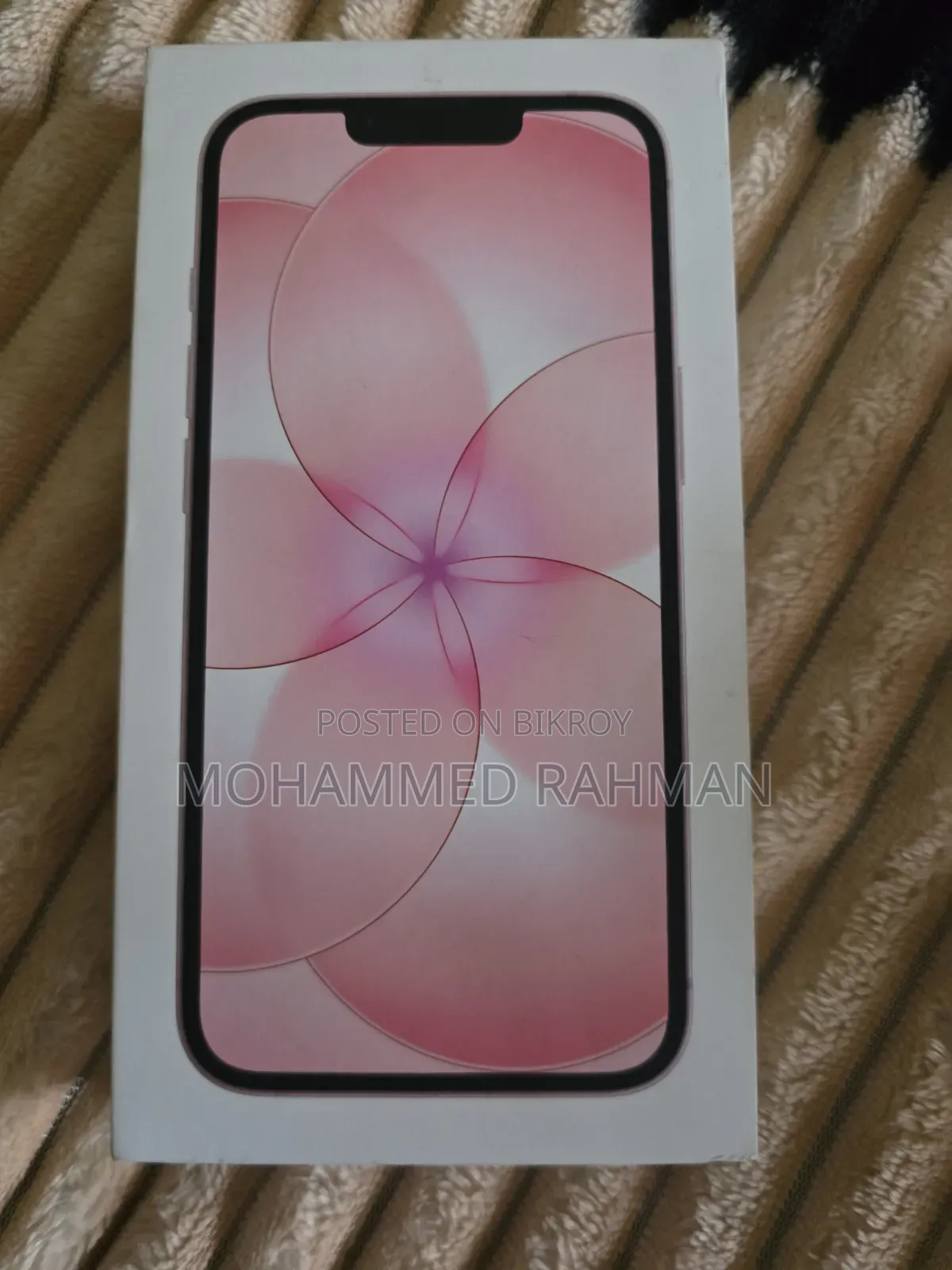 New Apple iPhone 17e 256 GB Pink