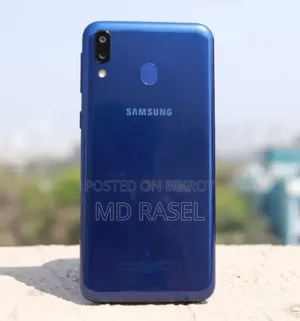 Samsung Galaxy M20 32 GB Blue