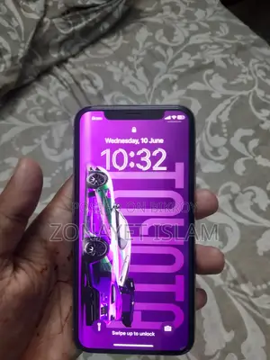 Apple iPhone X 64 GB White
