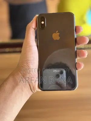 Apple iPhone XS 64 GB Black