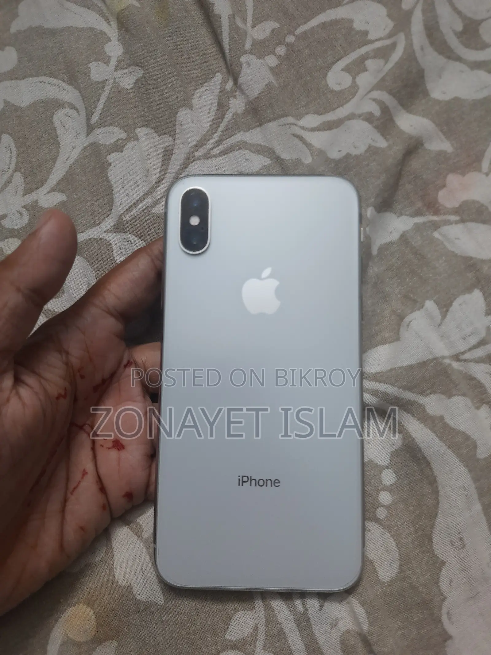 Apple iPhone X 64 GB White