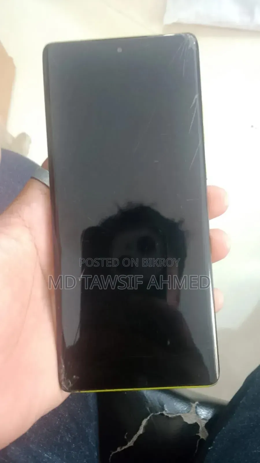 Motorola Moto G85 128 GB Yellow