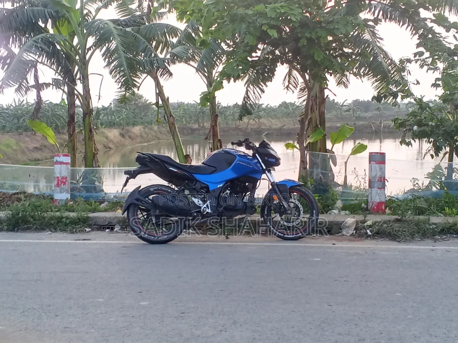 Hero Thriller 160R 2022 Blue