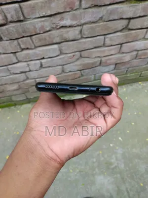 Vivo Y11 32 GB Blue