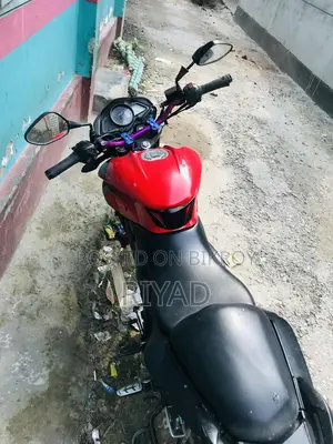 Bajaj Pulsar NS 160 2021 Red