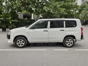 Toyota Probox 1.5 GL 2WD 2017 White