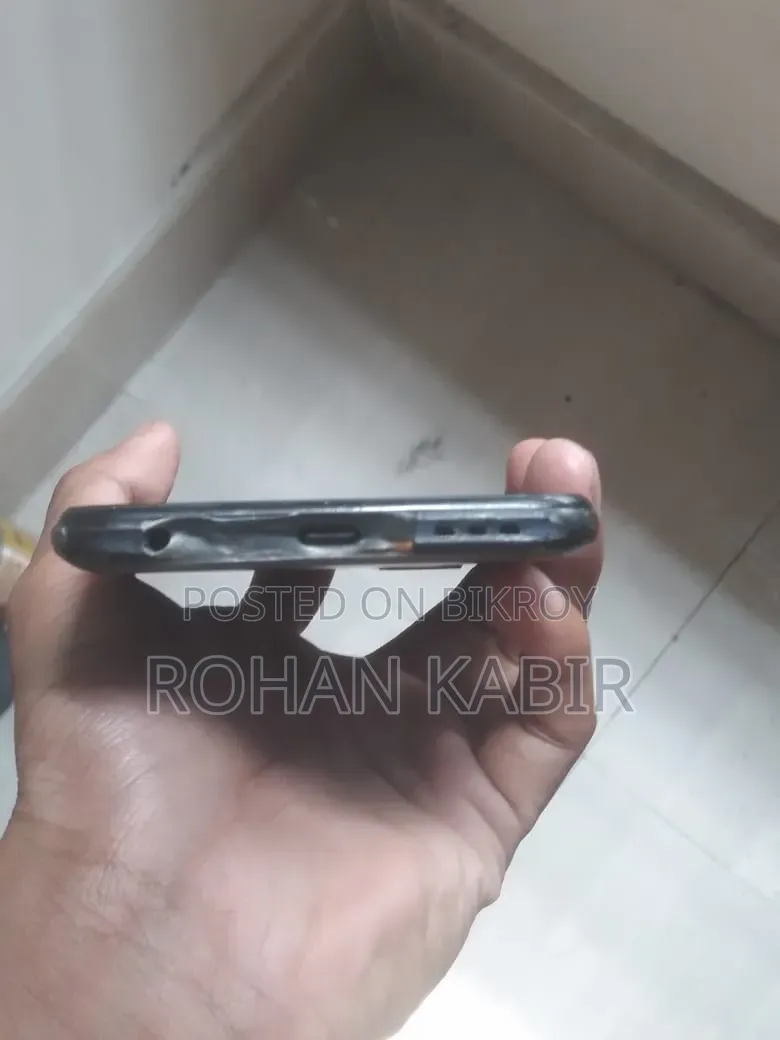 Vivo Y51 16 GB Blue