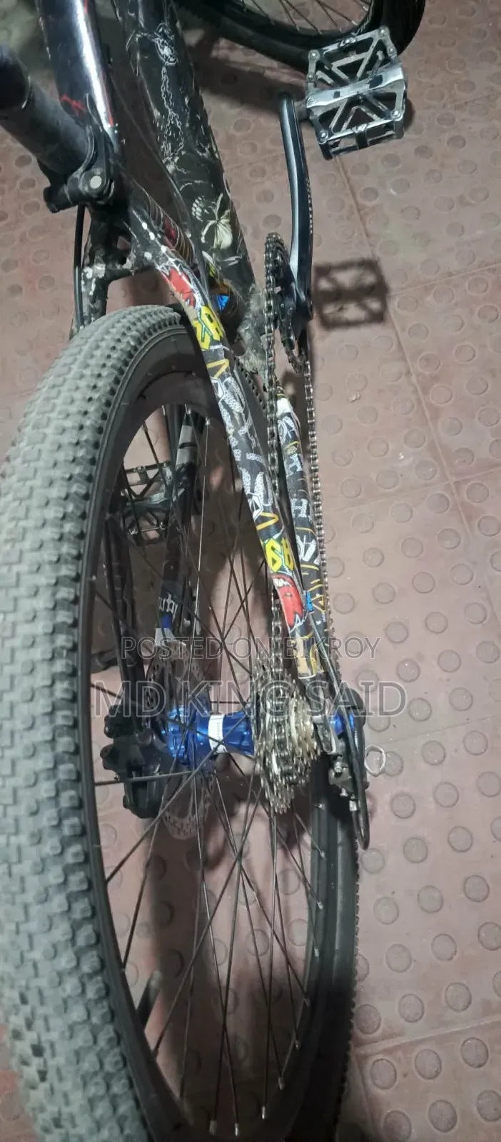 সাইকেলটি ইমারজেন্সি বিক্রি করা হবে।