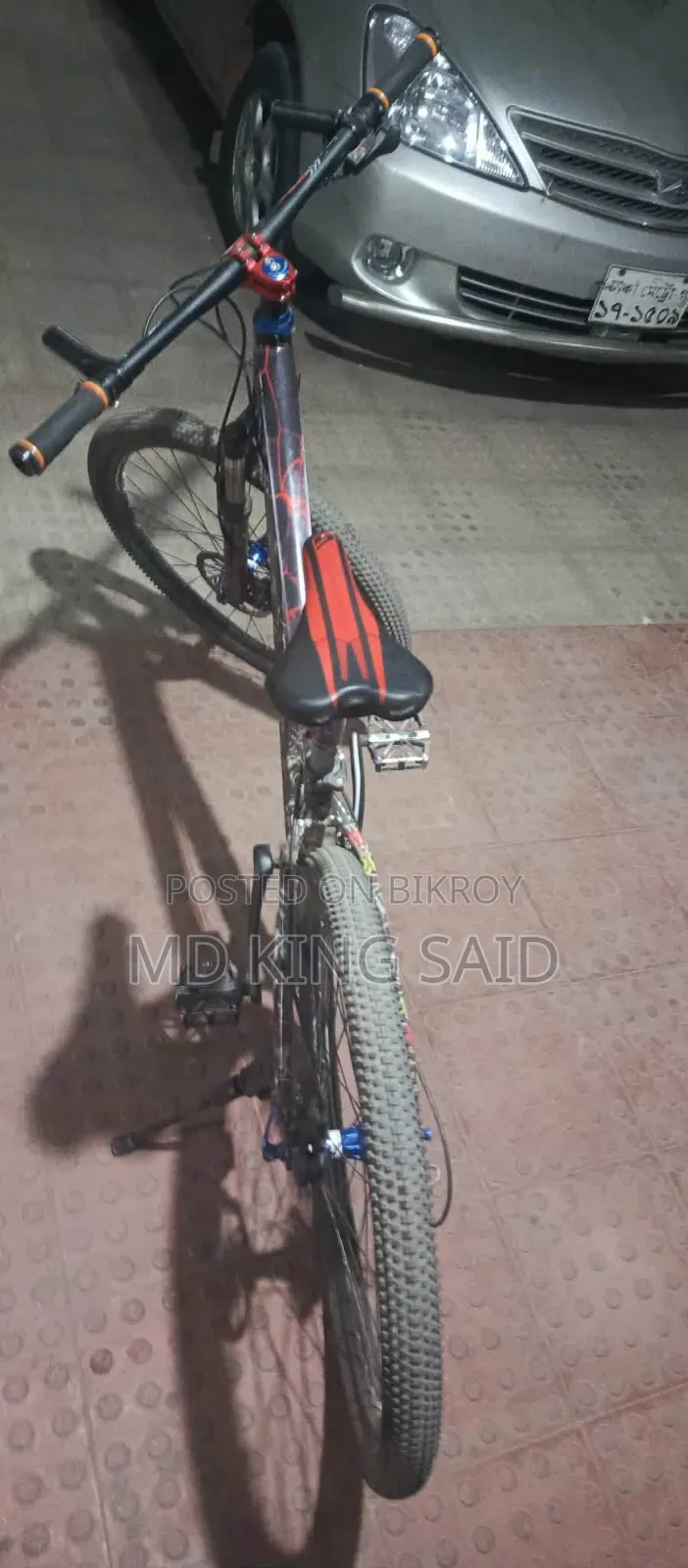 সাইকেলটি ইমারজেন্সি বিক্রি করা হবে।