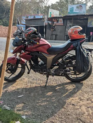 Suzuki Gixxer Monotone 2023 Red