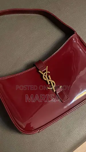 Red Bag (Ysl) Le 5 À 7 — Cherry Red