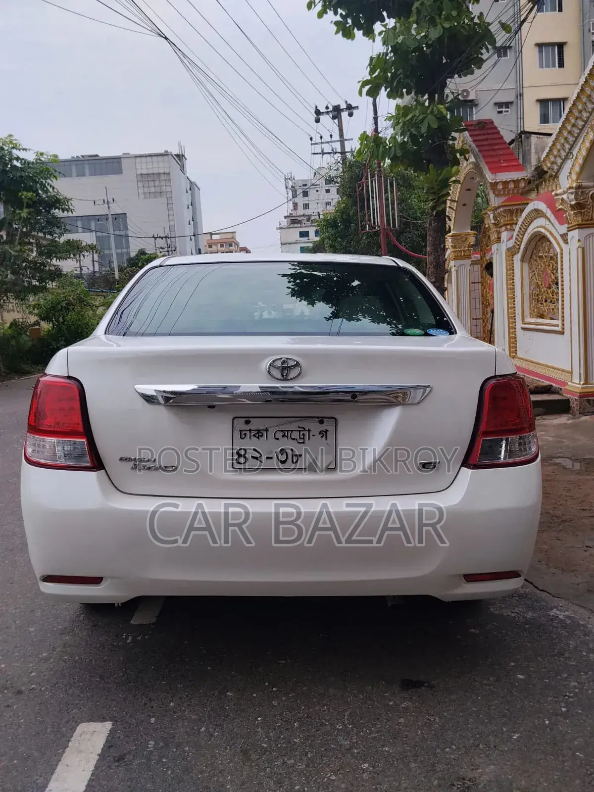 টয়োটা এক্সিও ২০১৩ পার্ল
