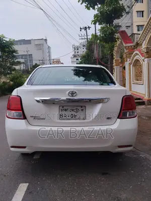টয়োটা এক্সিও ২০১৩ পার্ল