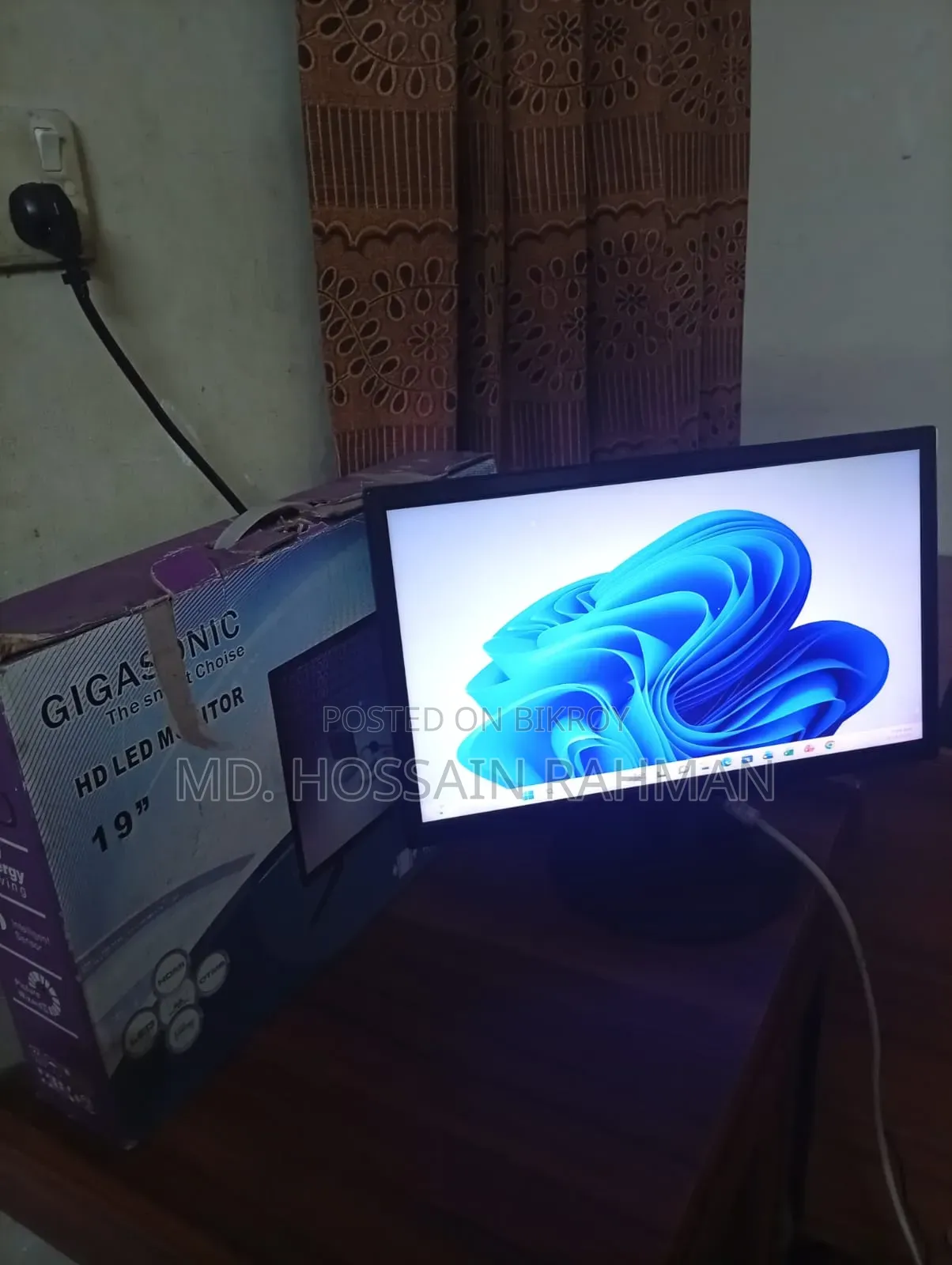 Gigasonic ১৯” এইচডি এলইডি মনিটর সেল পোস্ট