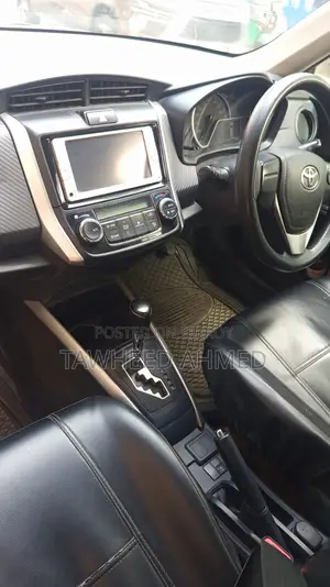 Toyota Corolla Fielder 2014 Silver
