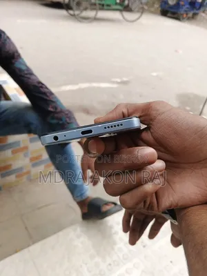 Tecno Spark Go 64 GB Silver