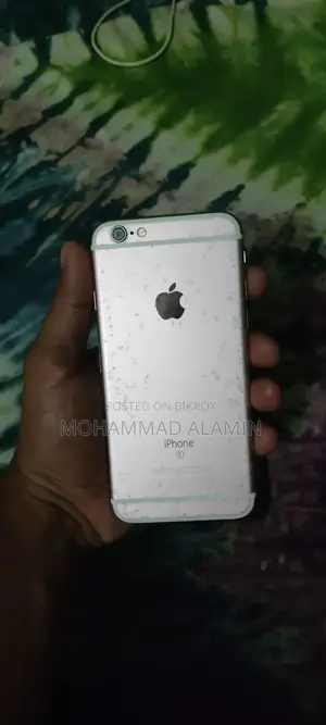 Apple iPhone 6s 64 GB Rose Gold