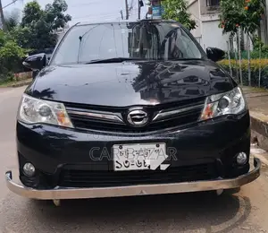 টয়োটা এক্সিও ২০১৩ কালো