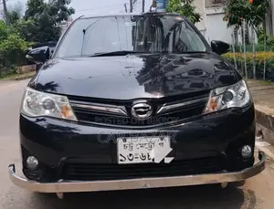 টয়োটা এক্সিও ২০১৩ কালো