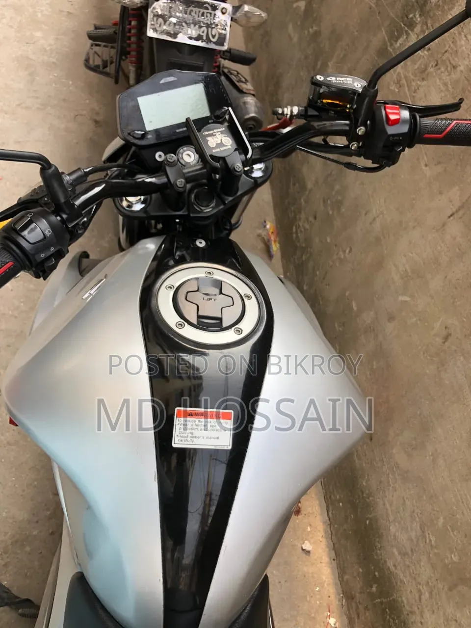 New Suzuki Gixxer Fi ABS 2021 White