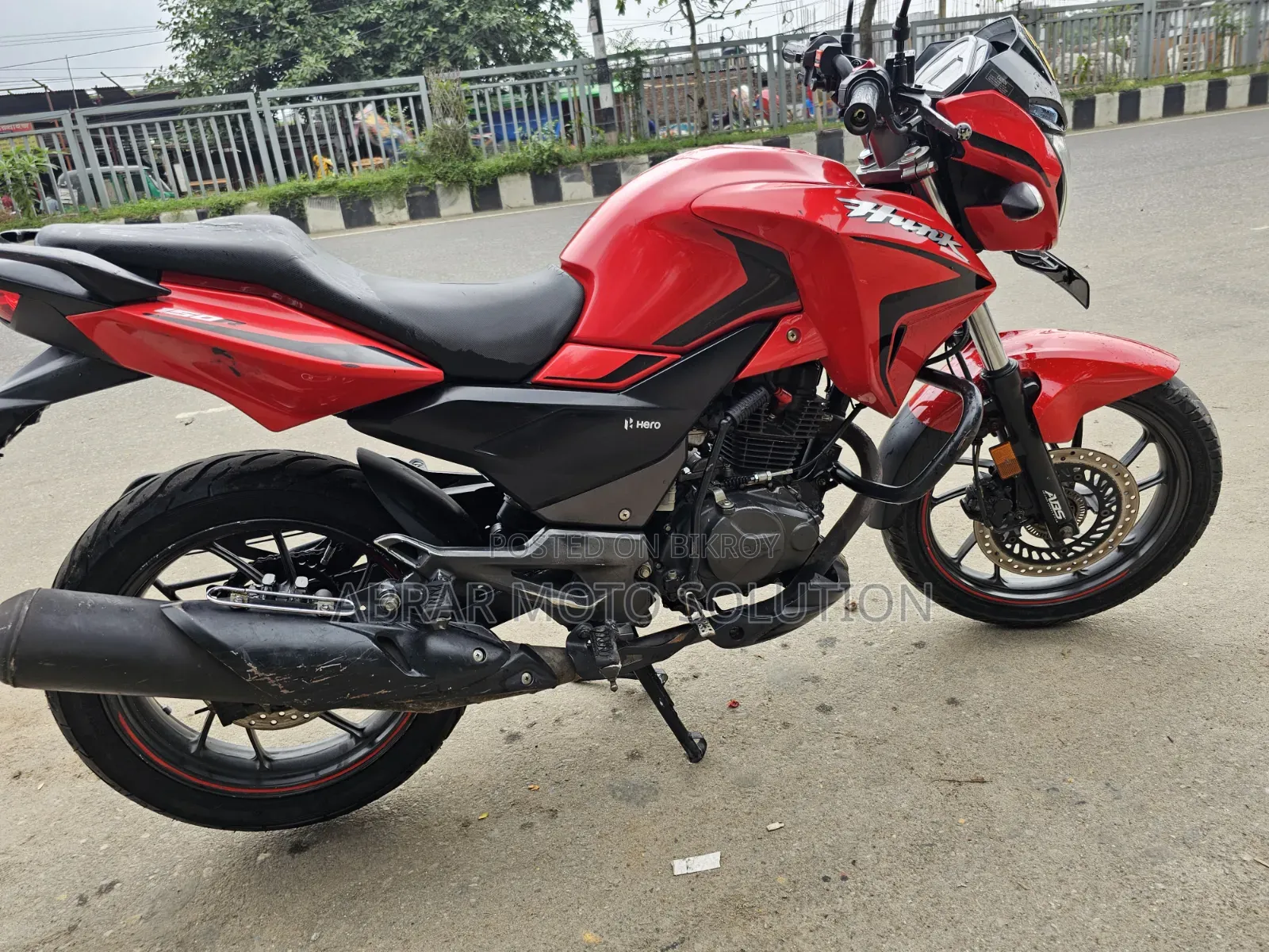 Hero Hunk 2022 Red