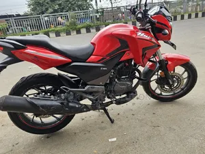 Hero Hunk 2022 Red