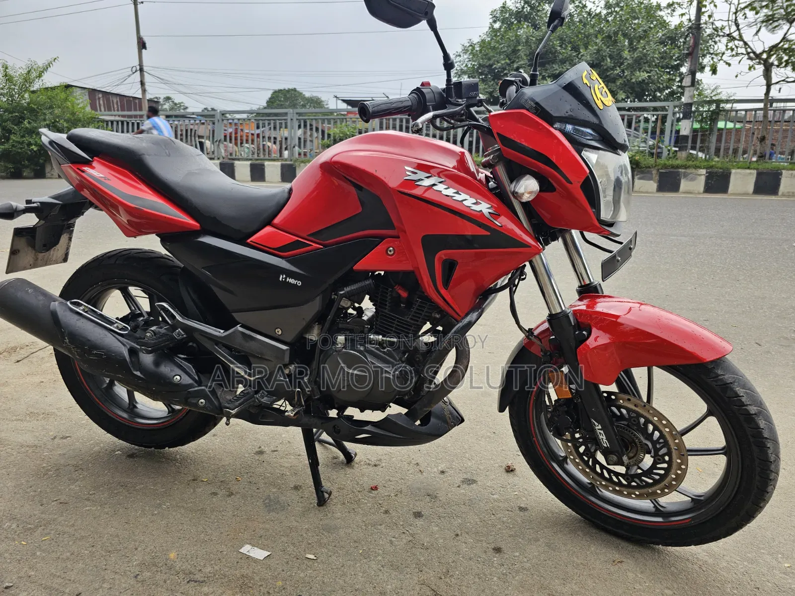 Hero Hunk 2022 Red