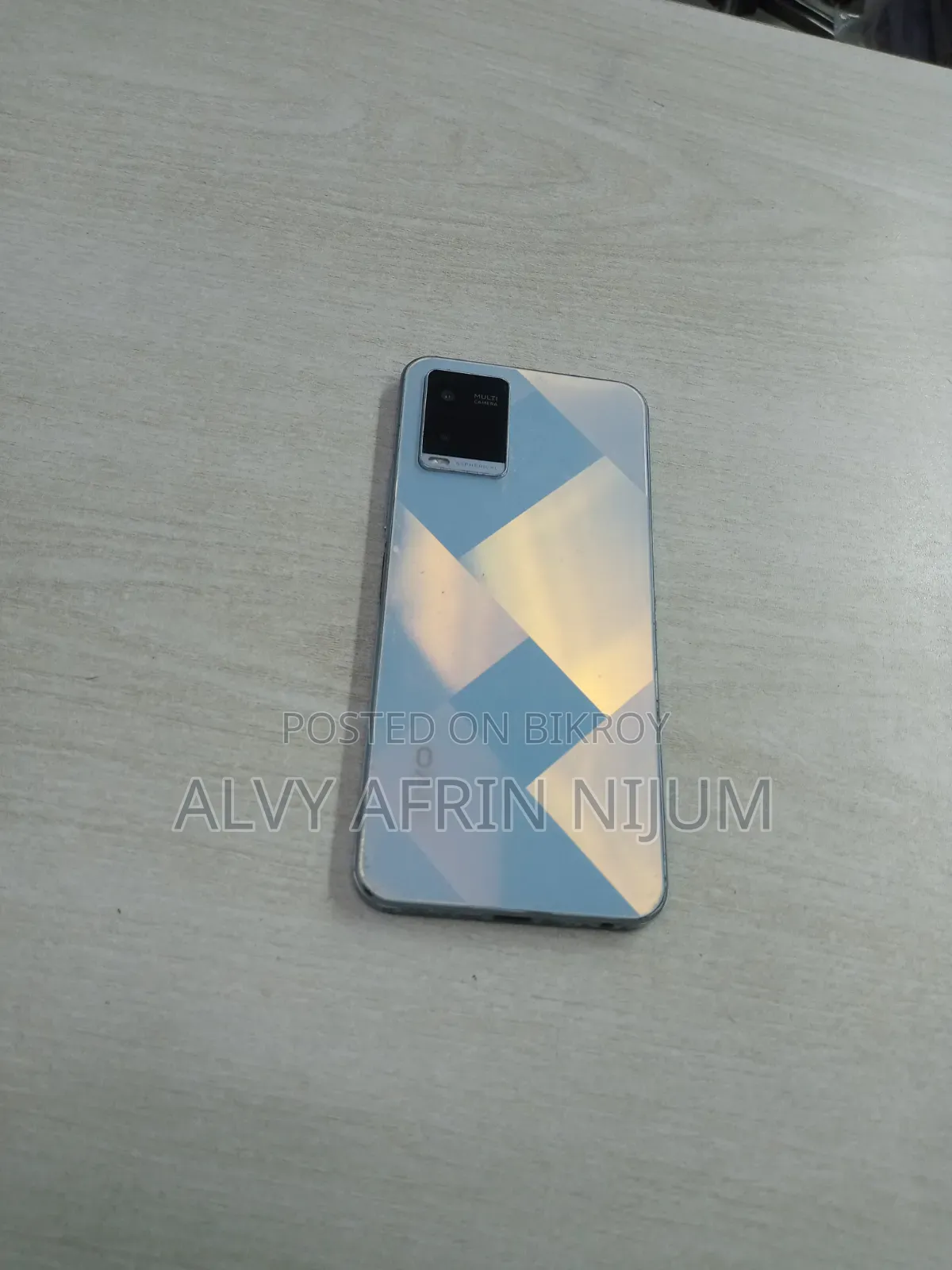 Vivo Y21 64 GB Blue