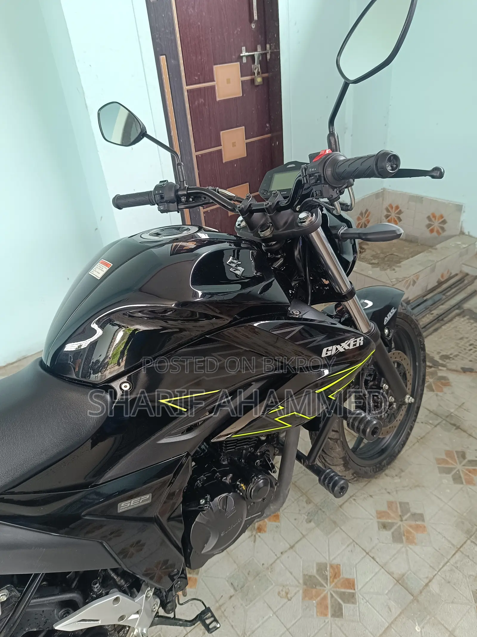 New Suzuki Gixxer Fi ABS 2025 Black