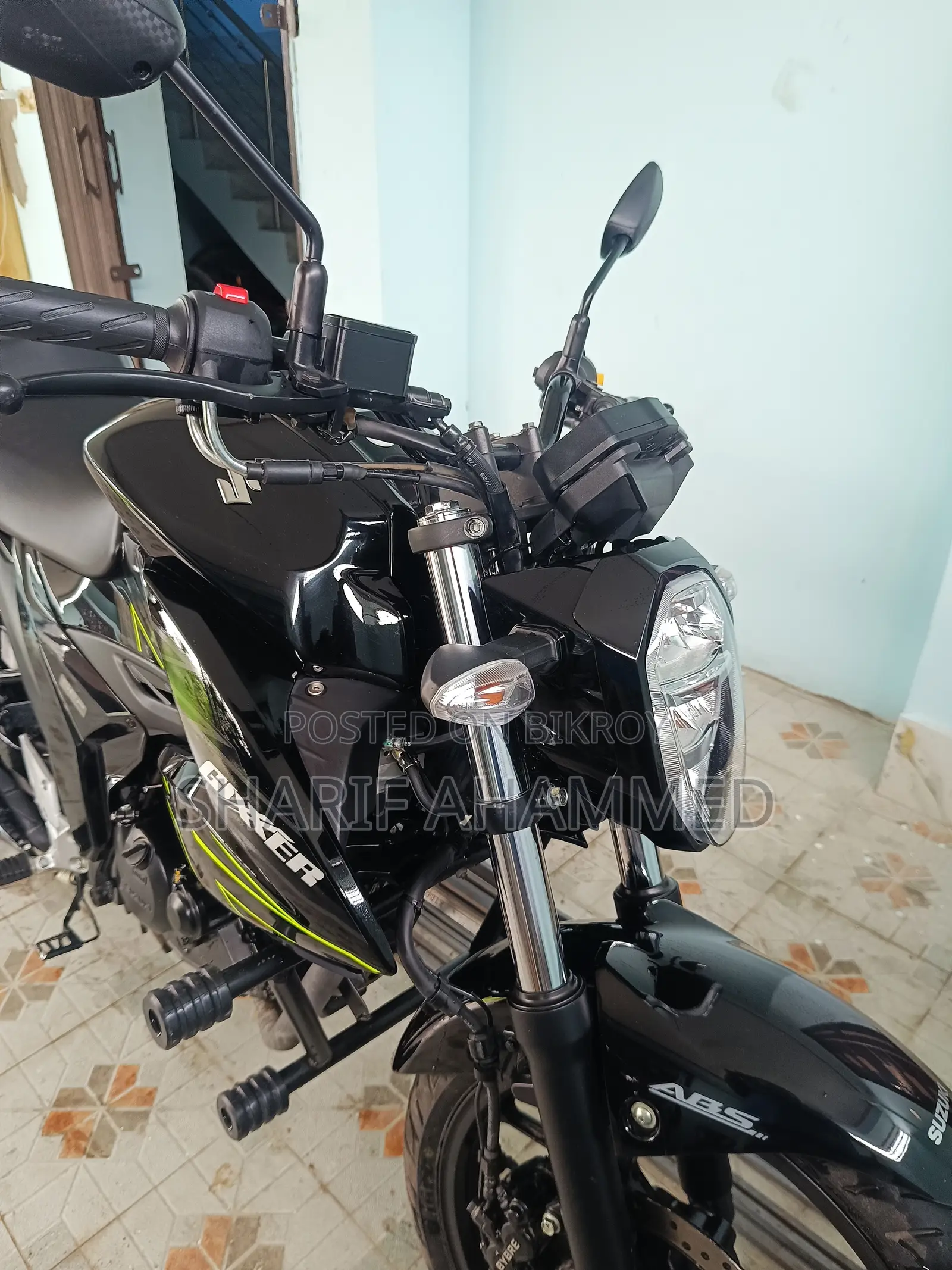 New Suzuki Gixxer Fi ABS 2025 Black