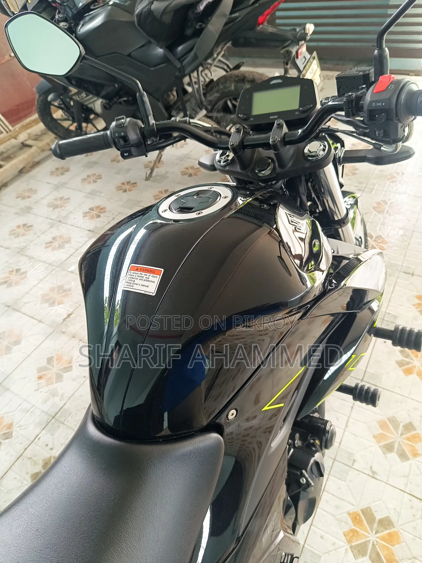 New Suzuki Gixxer Fi ABS 2025 Black