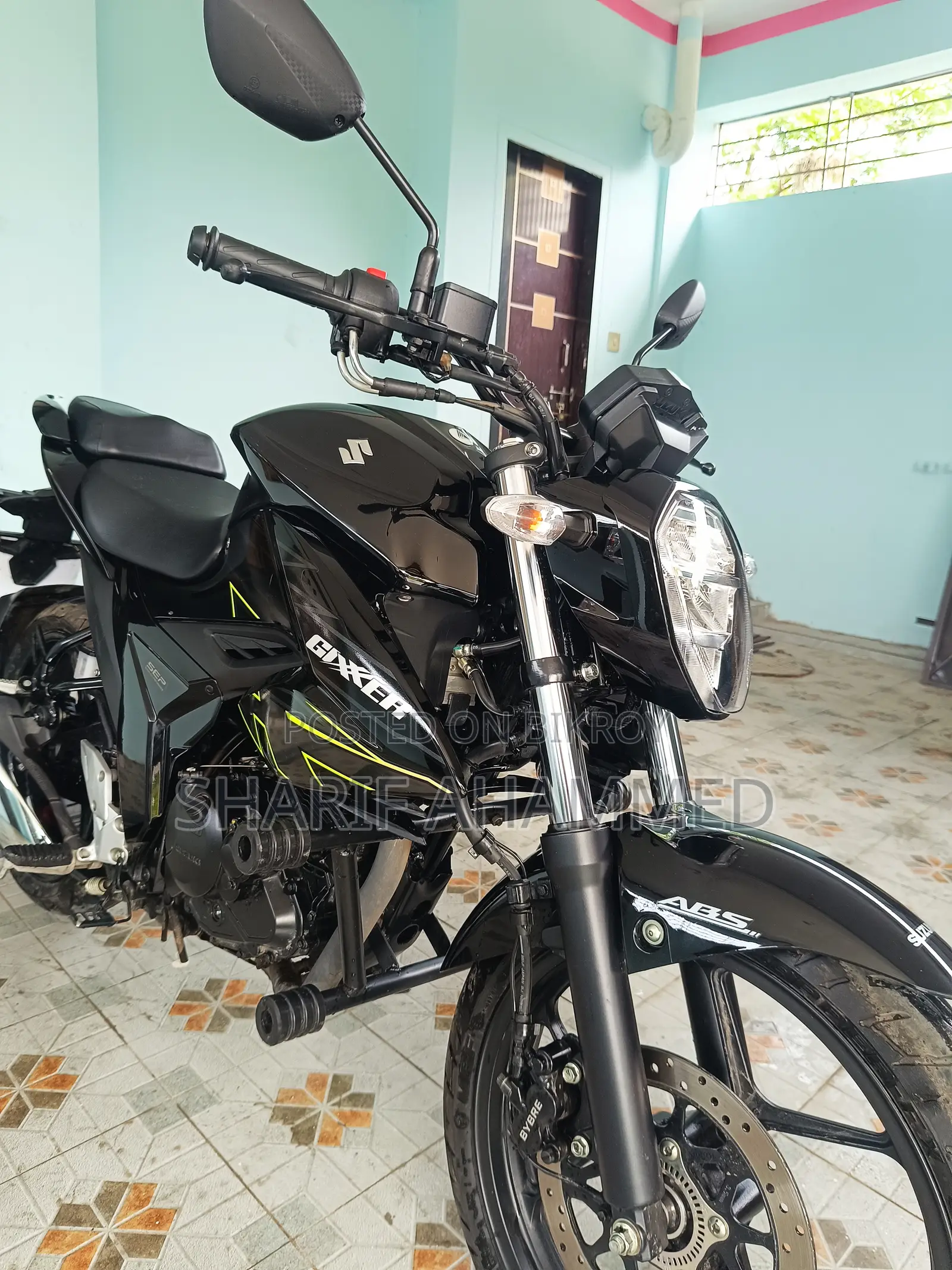 New Suzuki Gixxer Fi ABS 2025 Black