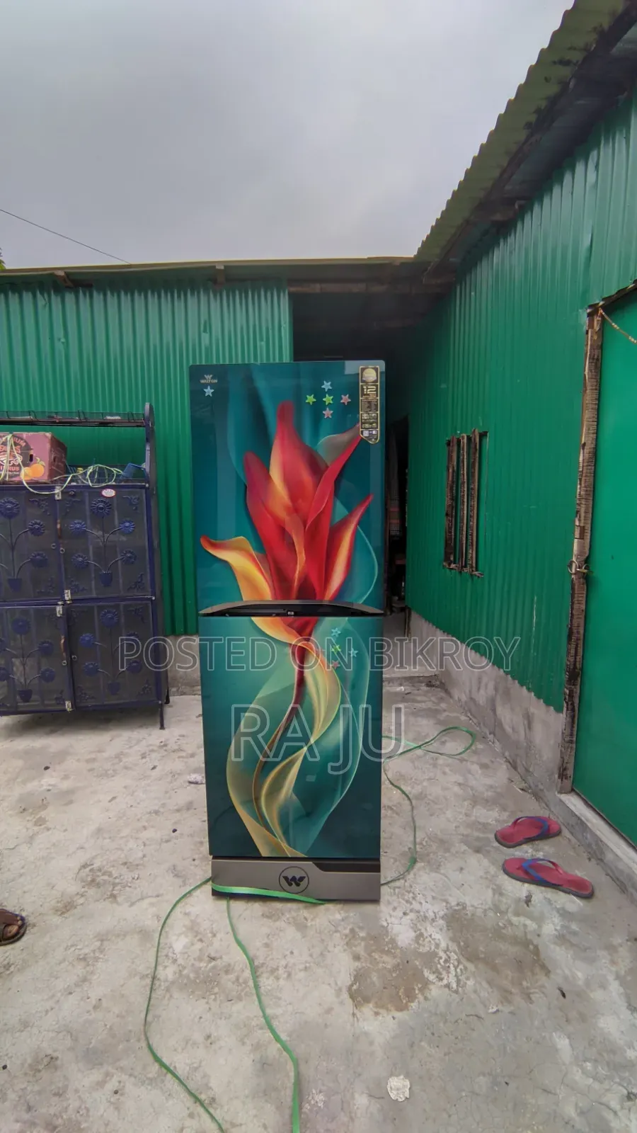 এই ফ্রিজটা কিস্তিতে কেন আনা হয়েছিল কিন্তু চালানো হয় নাই এখন বিক্