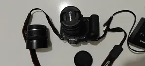 Canon R7 With 2 lenses 90% New
