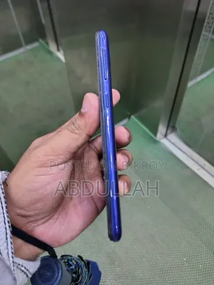 Samsung Galaxy M20 32 GB Blue