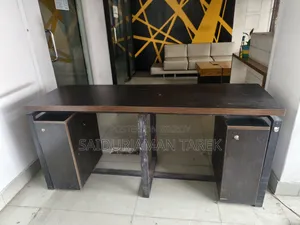 Executive Workstation for 2,3,4 Person