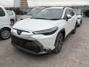 New Toyota Corolla Cross 2021 White
