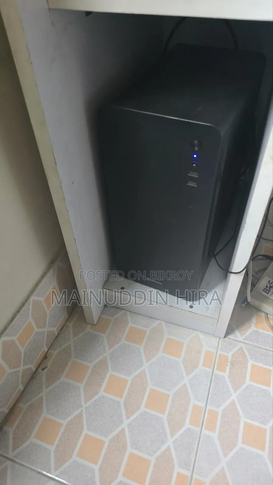 Desktop Computer 8GB AMD Ryzen 5 SSD 256GB