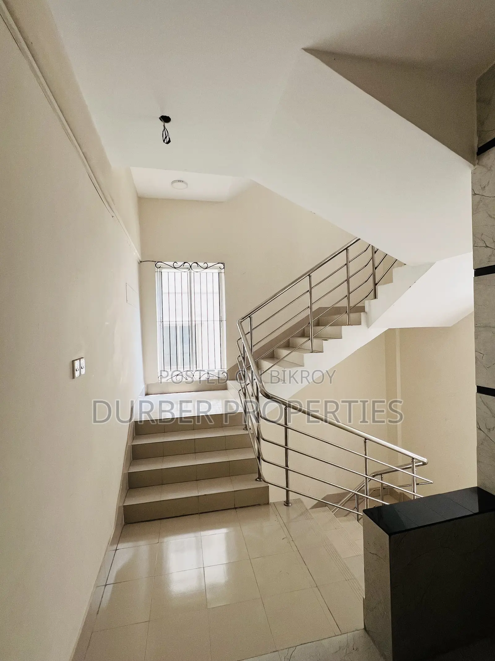 Furnished 3-bedroom Apartment in Bashundhara for sale