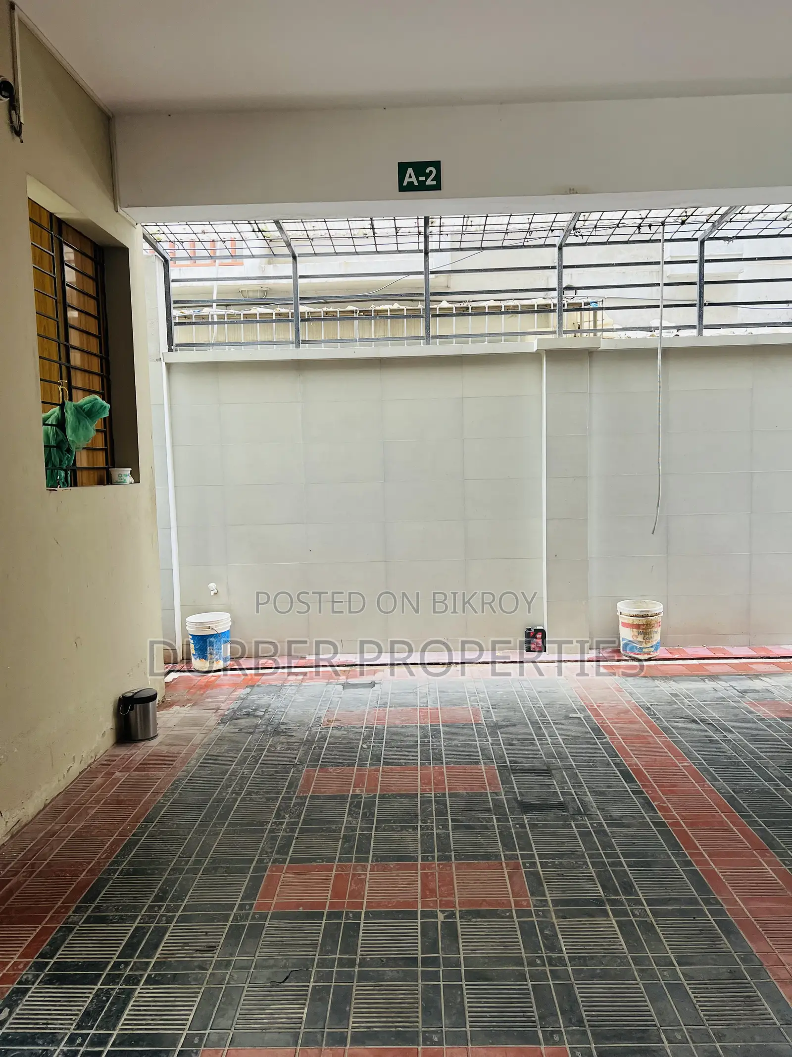 Furnished 3-bedroom Apartment in Bashundhara for sale
