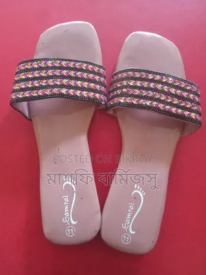 Beautiful soft and thin ladies sandals