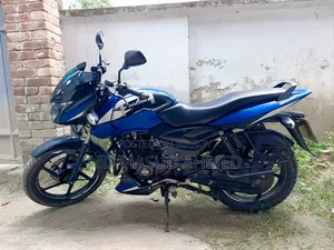 বাজাজ পালসার ১৫০ ২০২২ ব্লু