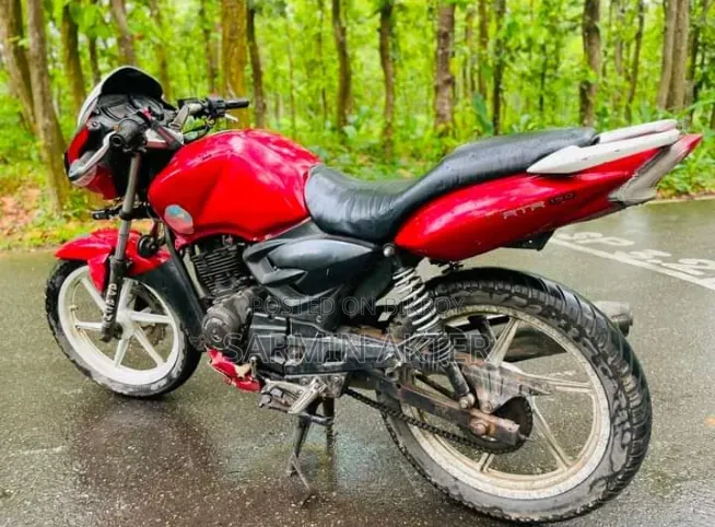 TVS Apache RTR 160 2V 2014 Red